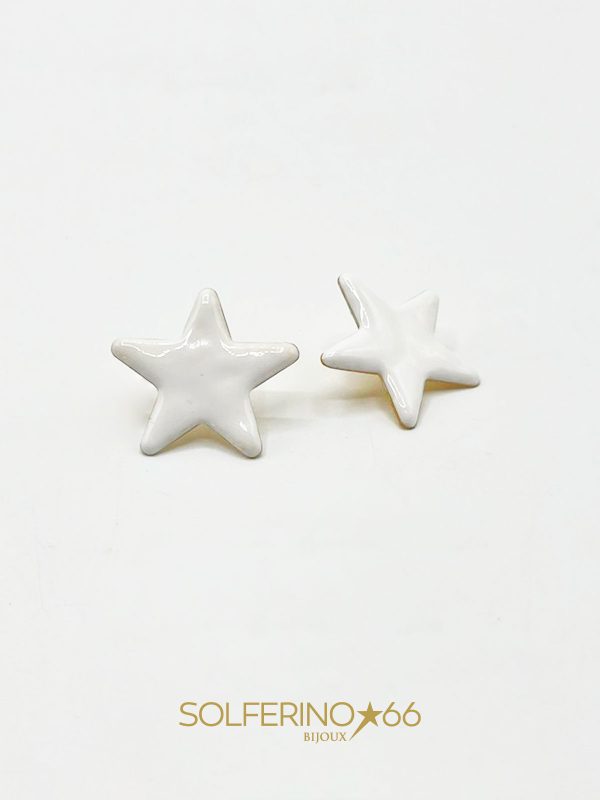 ORECCHINI A STELLA CON SMALTO BIANCO