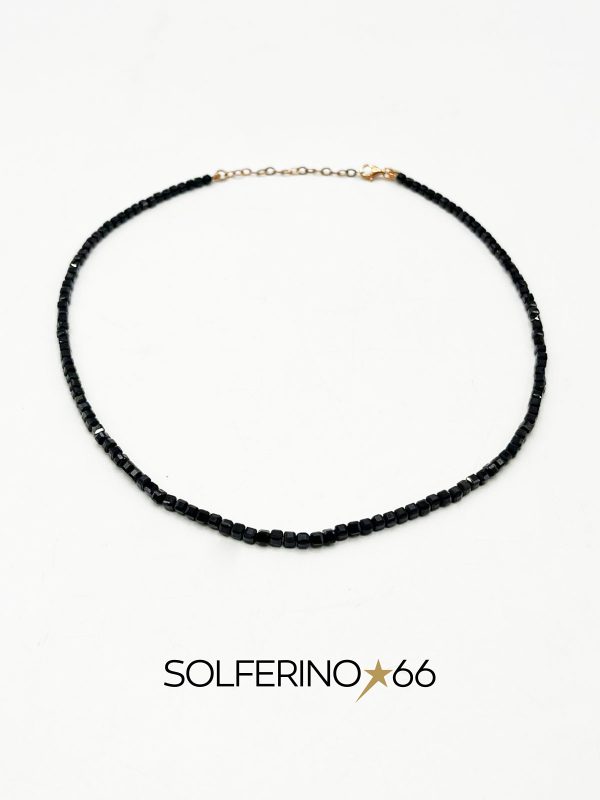 COLLANA ROSATA CON PIETRE NERE