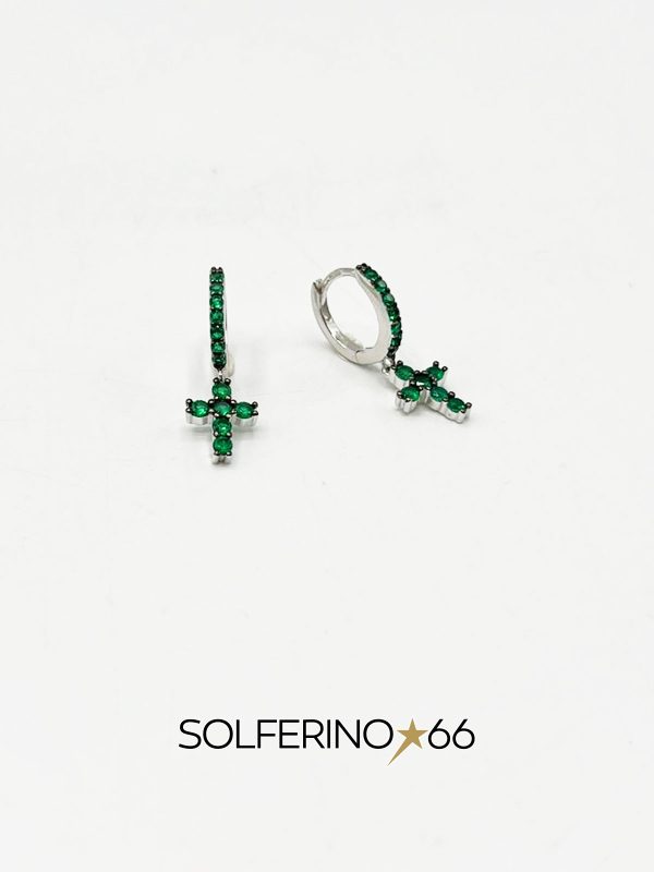 ORECCHINI CON CROCE VERDE PENDENTE