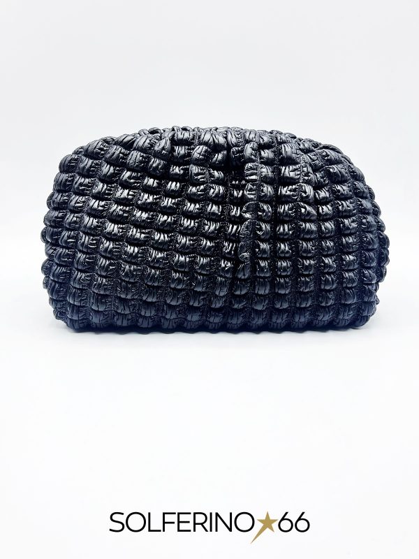 BORSA POUCH TRAPUNTATA NERO