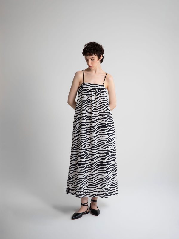 8PM HERMITAGE ABITO ZEBRA